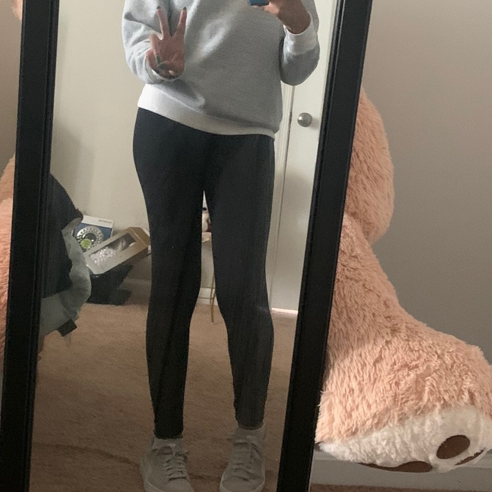 Meet your Posher, Angelia